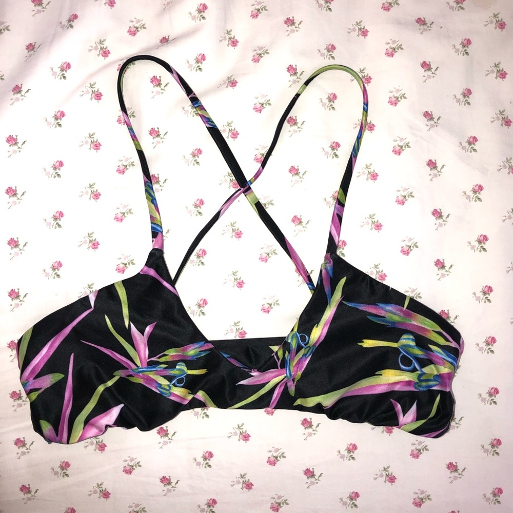 lychee swimwear bikini top